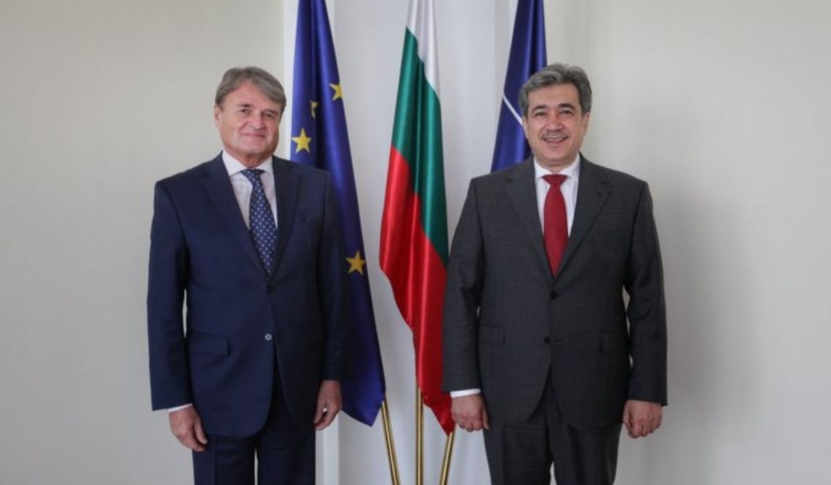 Todor Ivanov Churov and Fahd bin Ibrahim Al Musheiri